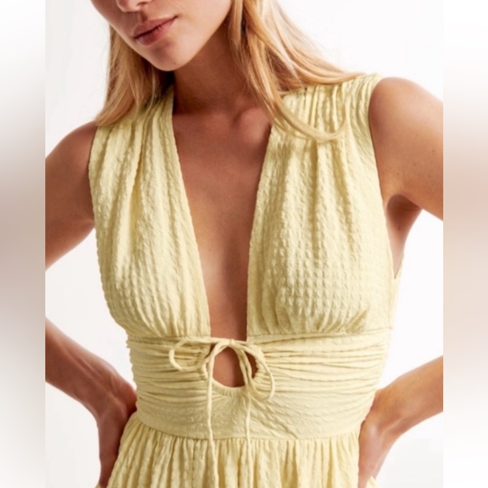 Abercrombie & Fitch Yellow Tie-Front Textured Dress